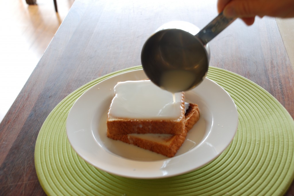 Мед и сгущенное молоко. Toast meaning. Milk Toast and Honey Art. Roxette Milk+Toast+Honey. Bland food.